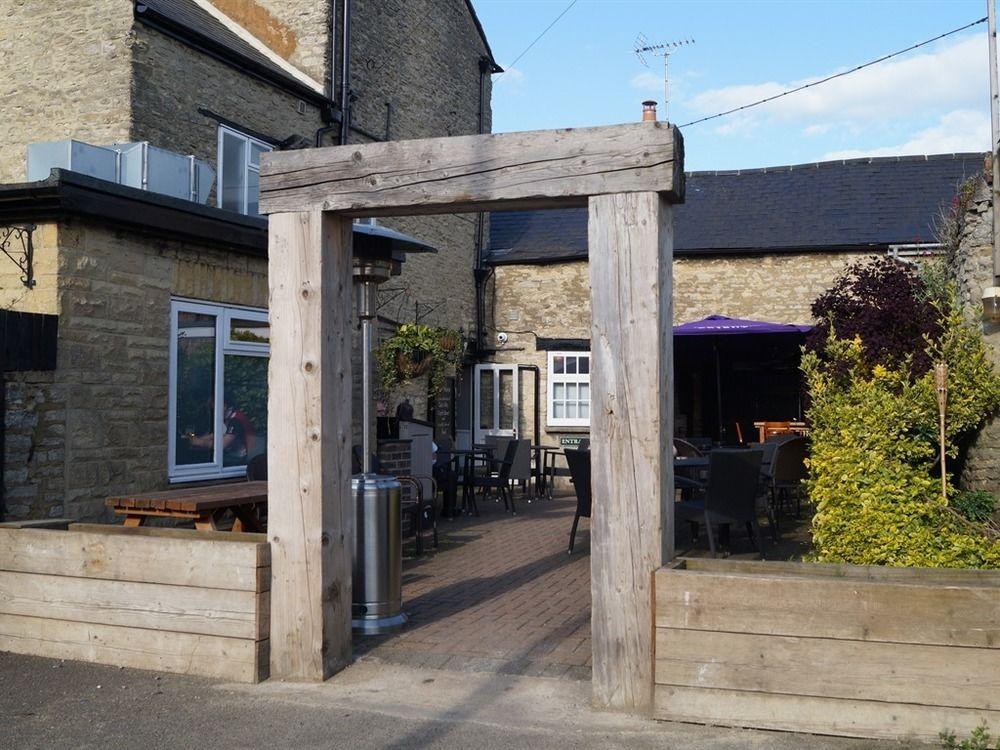 The Plough Bicester Esterno foto