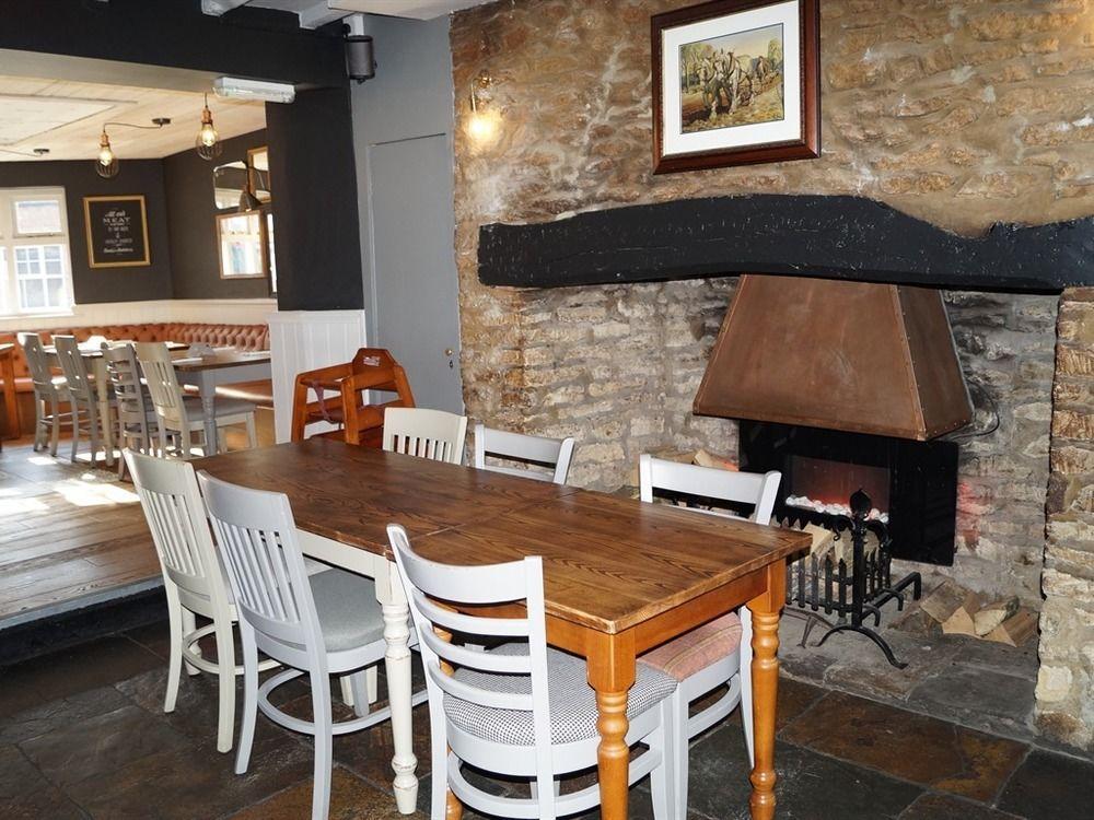 The Plough Bicester Esterno foto